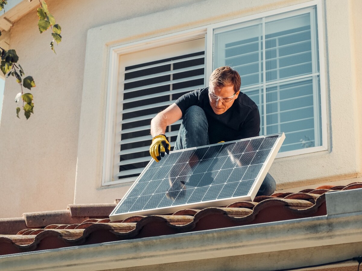 Solar photovoltaics are becoming increasingly popular. Photo by Kindel Media: Pexels