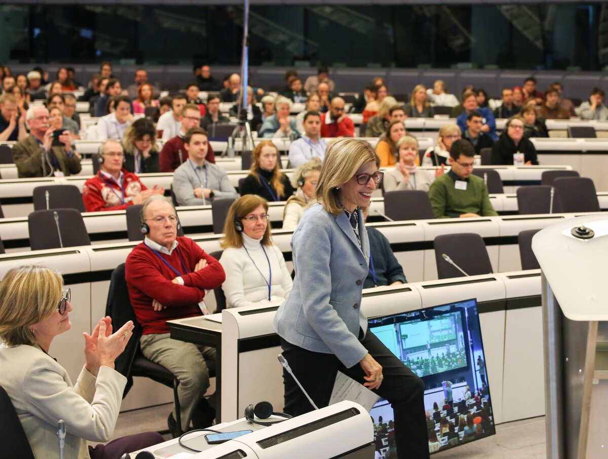 EU citizen panel on food waste.jpg